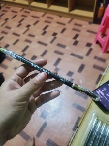 Implora eyebrow pensil hitam/coklat