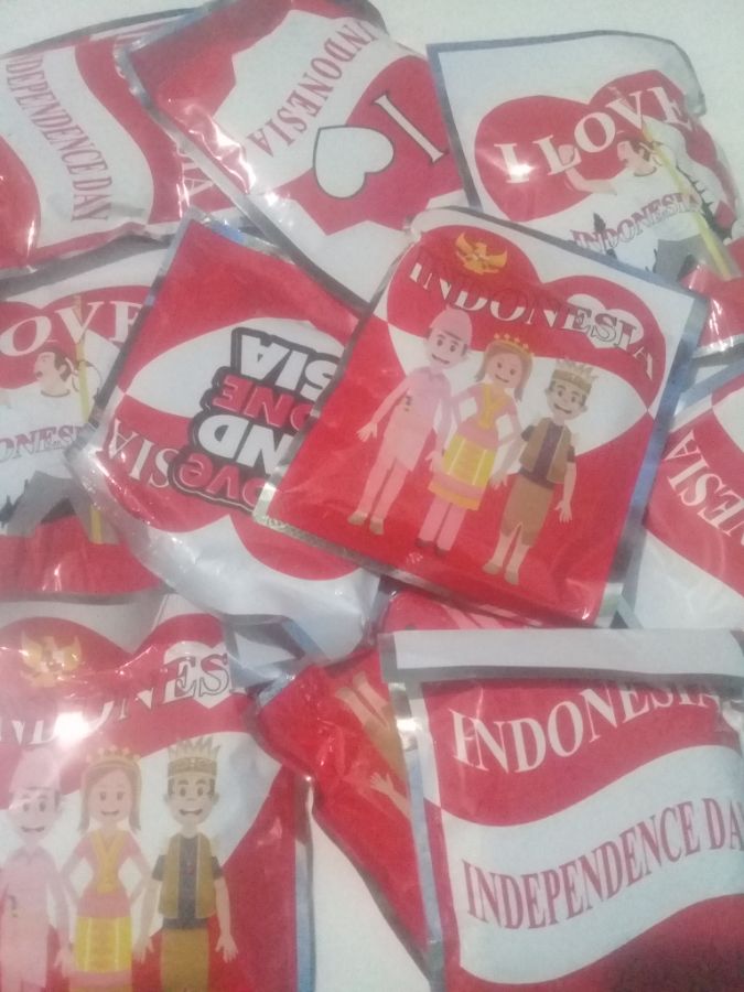 Bom bag love