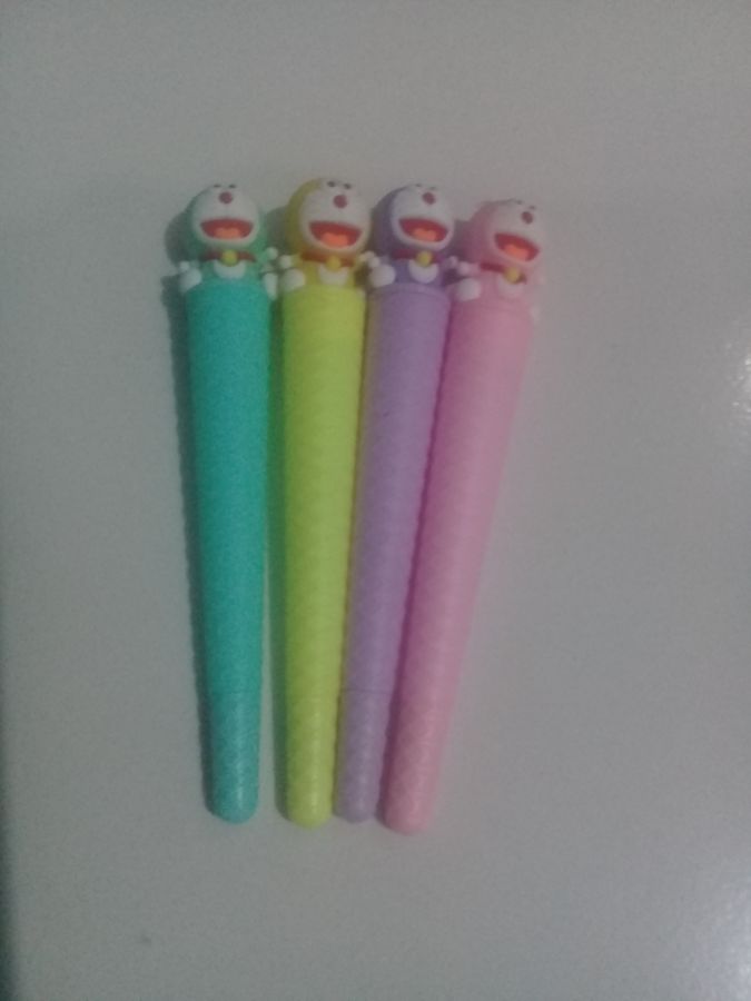 Pulpen ice cream doraemon