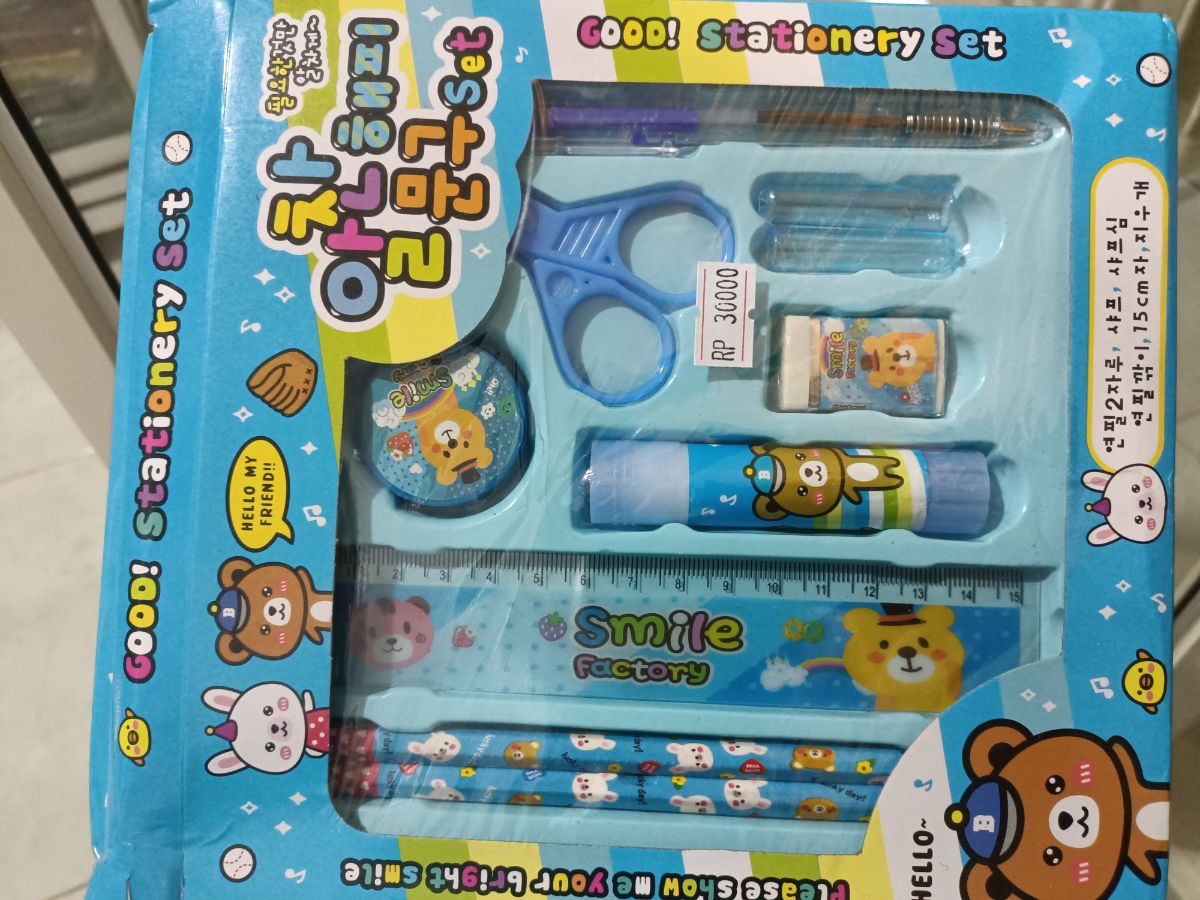Alat tulis anak set