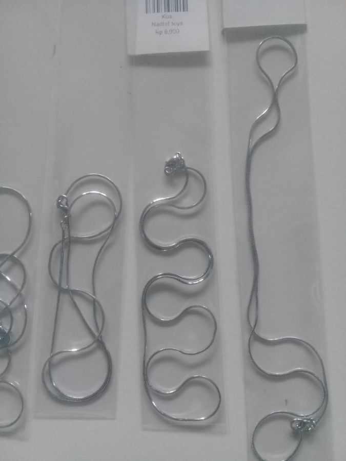 Kalung belut