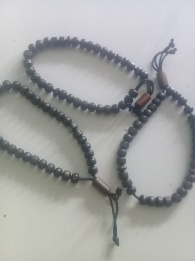 Gelang mute kayu