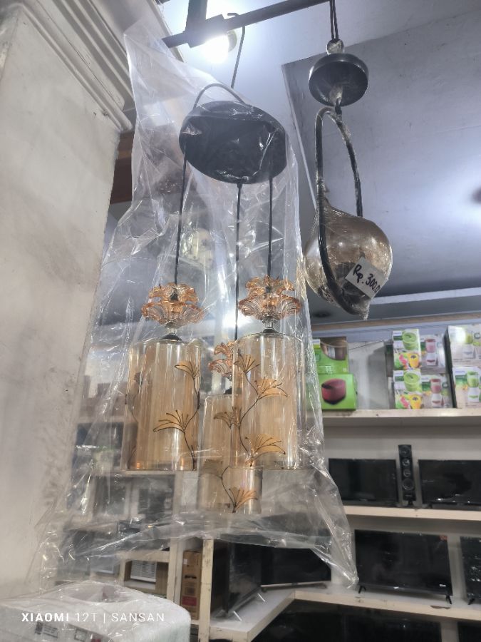 LAMPU GANTUNG 2238/3P