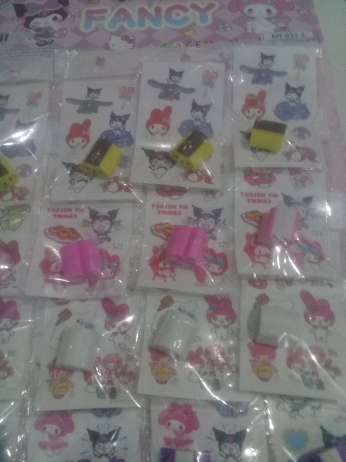 Penghapus sanrio + stiker
