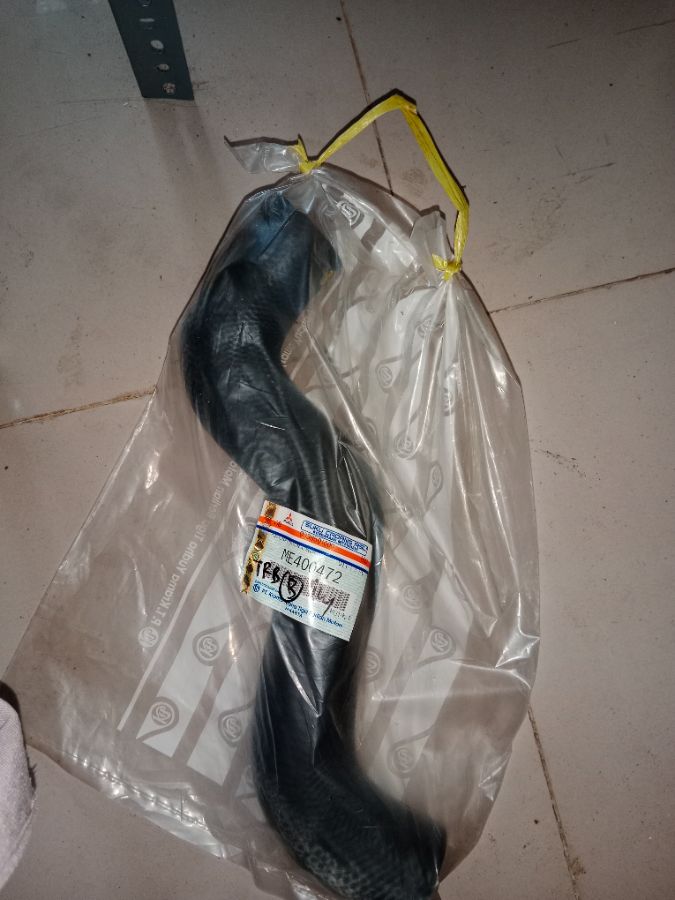 SELANG RADIATOR TRB B ME400472