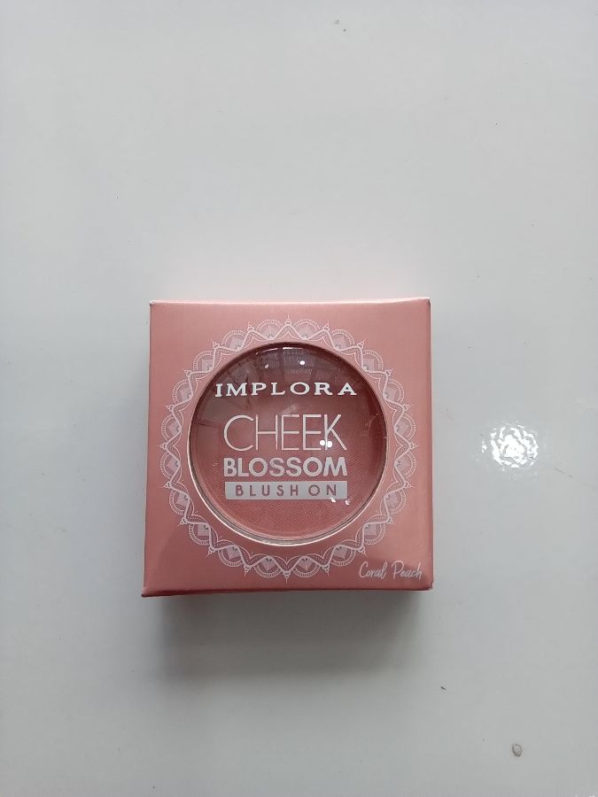 Implora Cheek Blossom Blush On Coral Peach 3,5g
