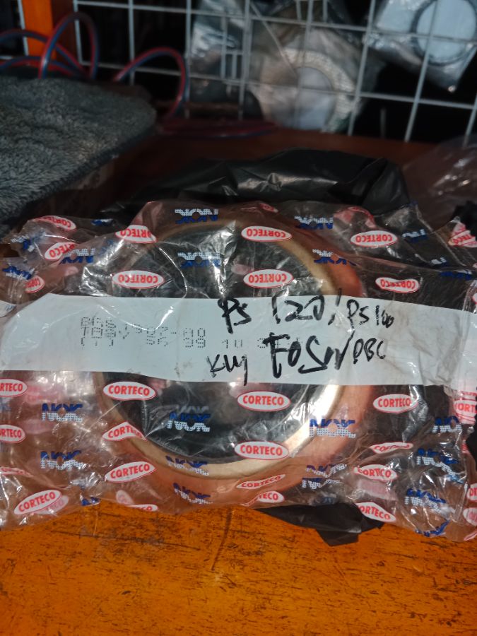 SEAL PINION PS120/100 NOK 56 99 10