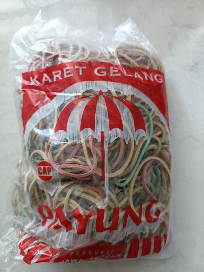 Karet mentah 