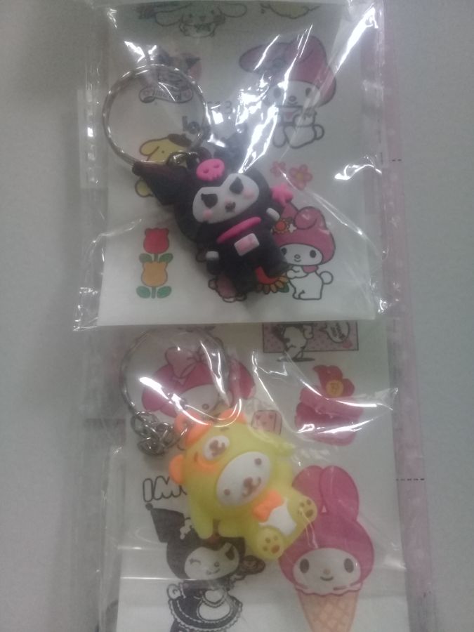 Gantungan sanrio + tato