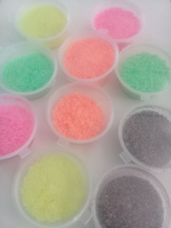 Salju mangkok warna