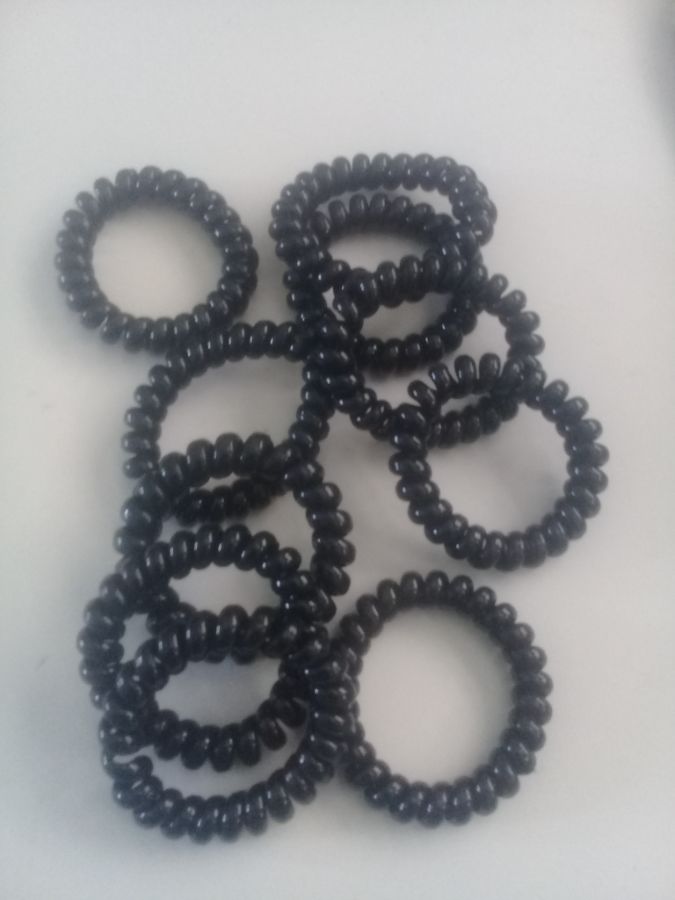 Ikat rambut spiral 