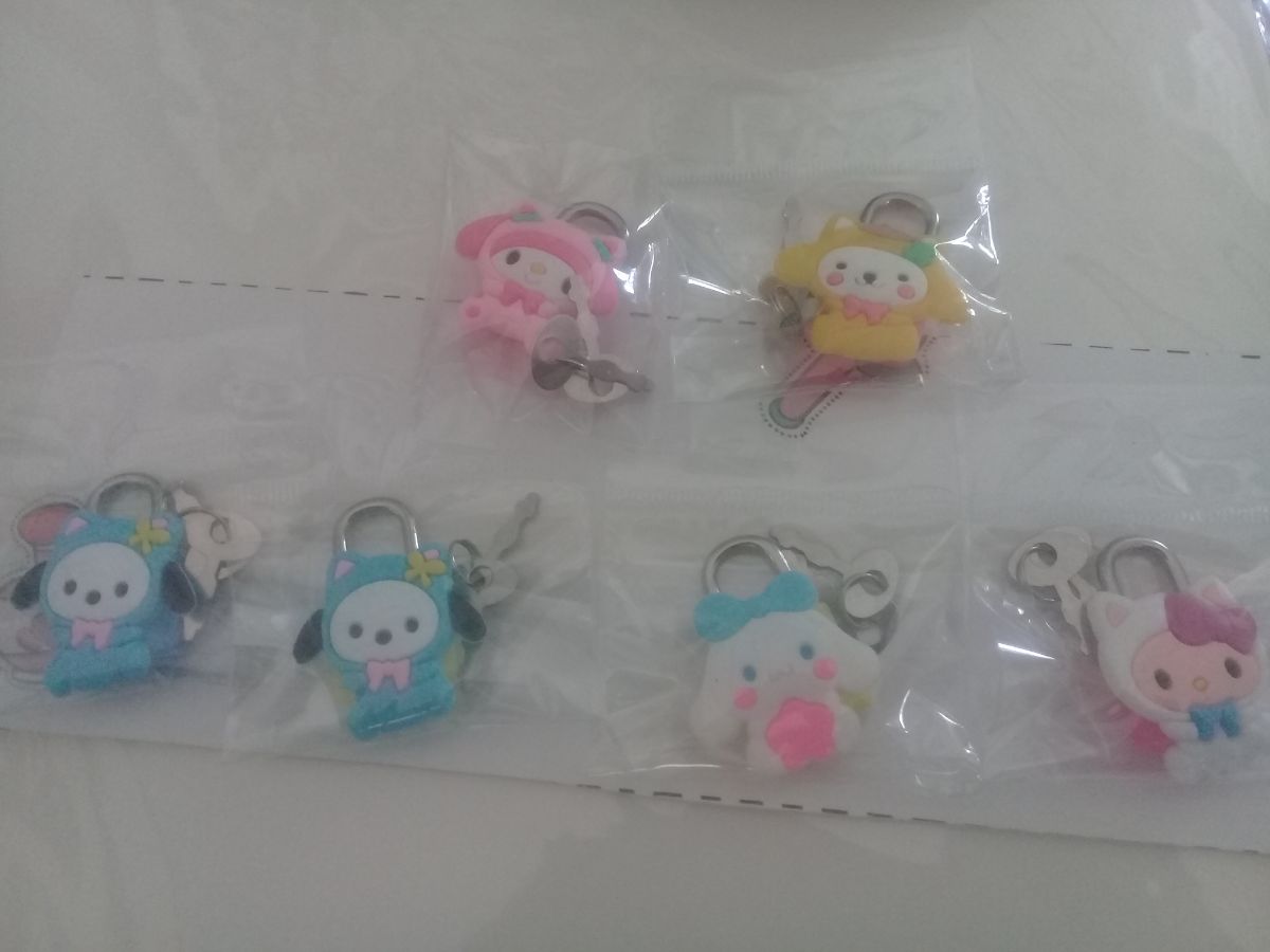 Gembok boneka labubu