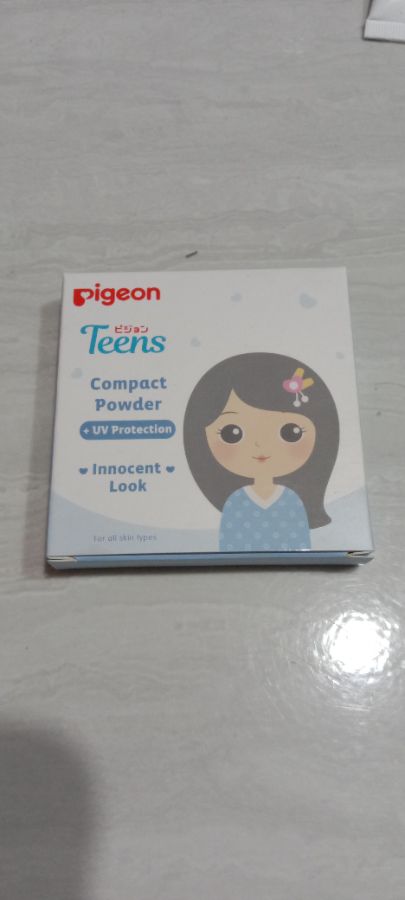 Pigeon Teens Compact Powder Innocent Look Pure White 14g