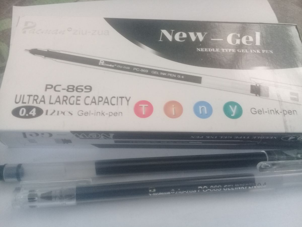 Pulpen gel pacman