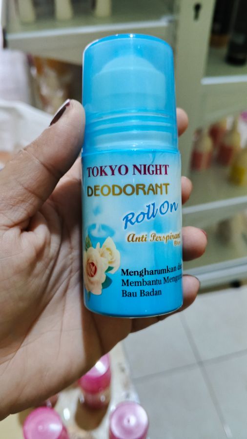 Deodorant Tokyo blue