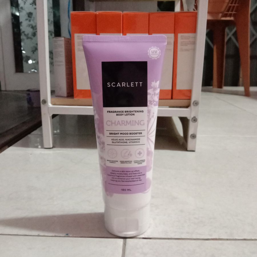 Scarlet Body Lotion Charming 180ml