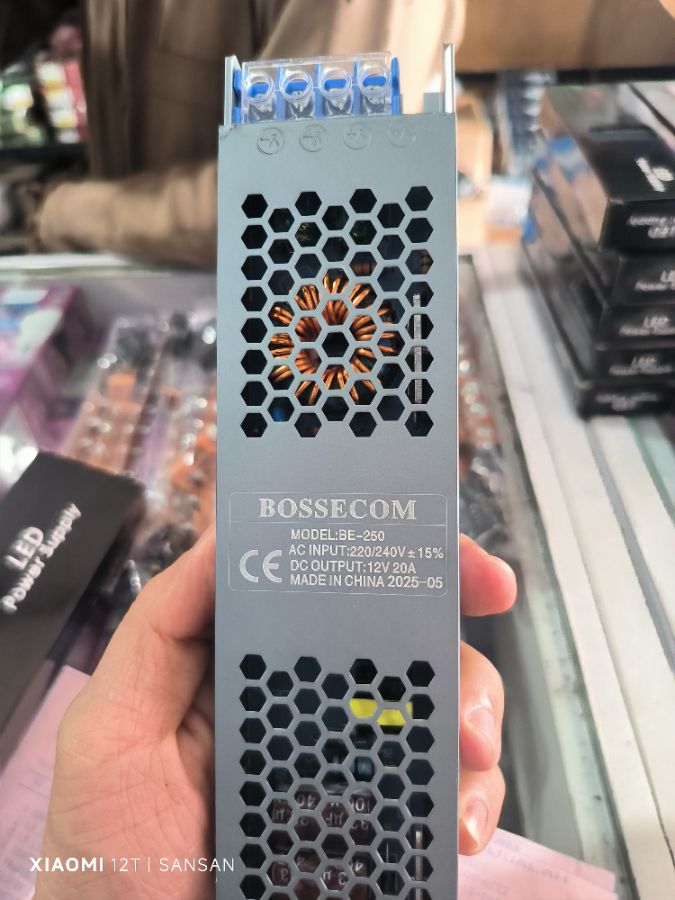 ADAPTOR SLIM BOSSECOM 20A