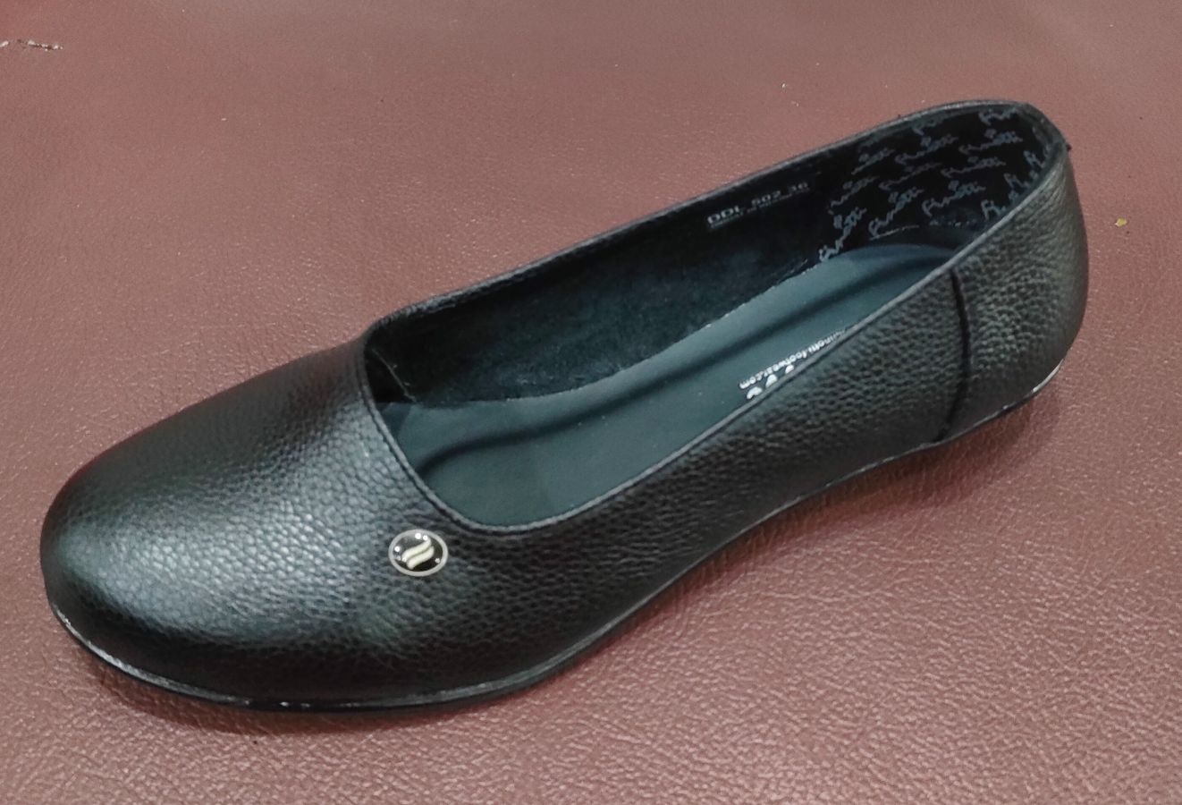 Finotti DDL 502 Hitam 