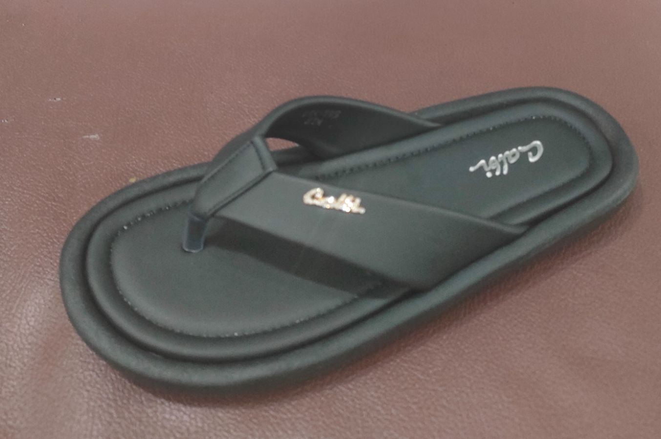 Calbi AGK 595 Hitam 