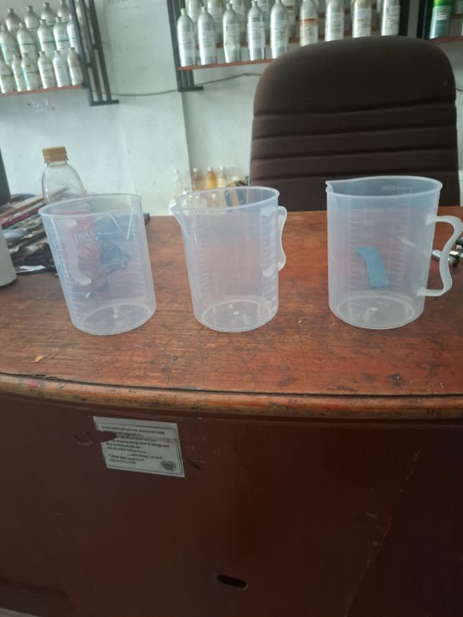 Gelas ukur 1000 mili 1 liter 
