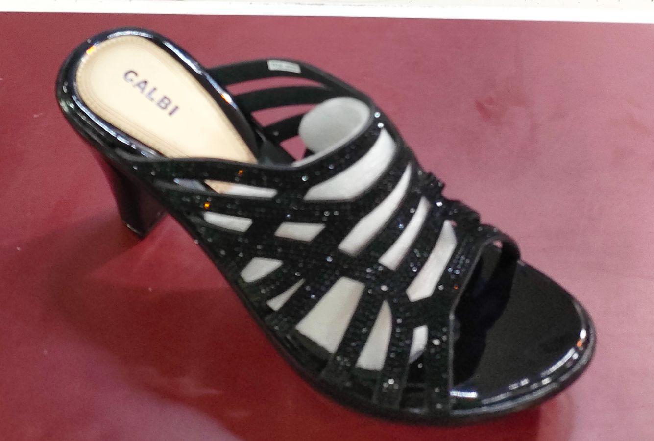 Calbi Tcx 2059 Hitam