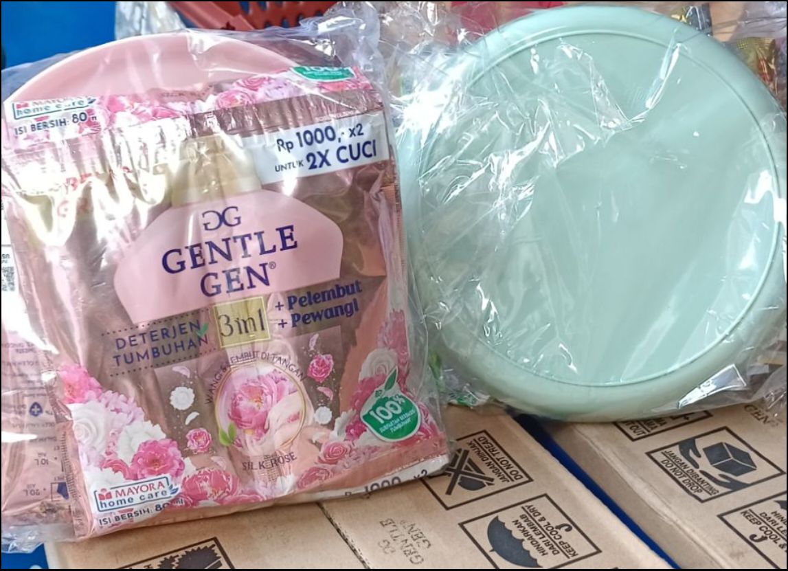 Gentle gen silk rose + piring