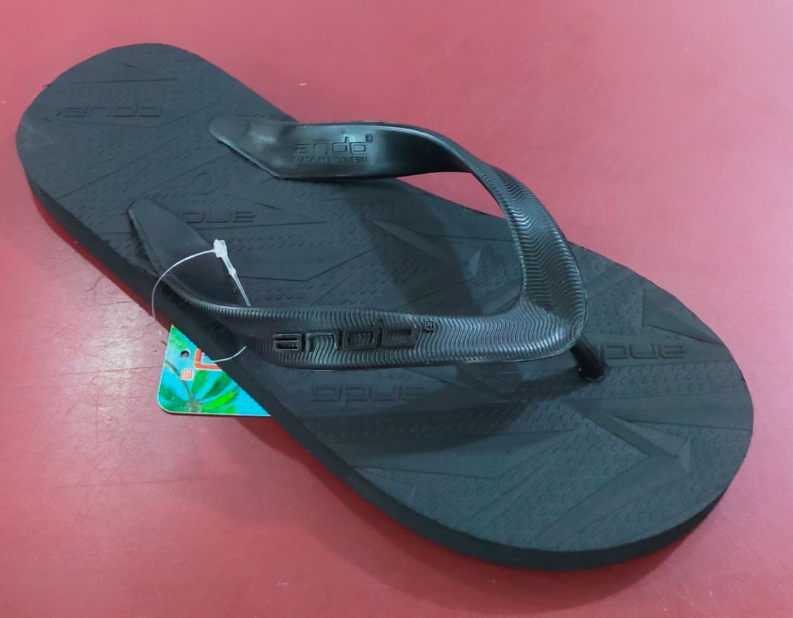 Ando Tornado Hitam/Hitam 
