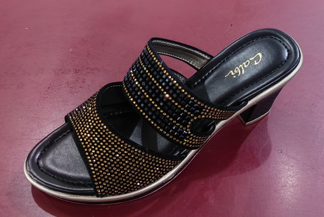 Calbi 35MX 2012 Hitam