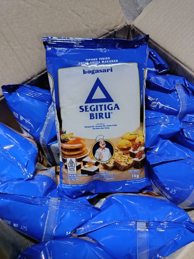 Tepung Segitiga Biru 1Kg