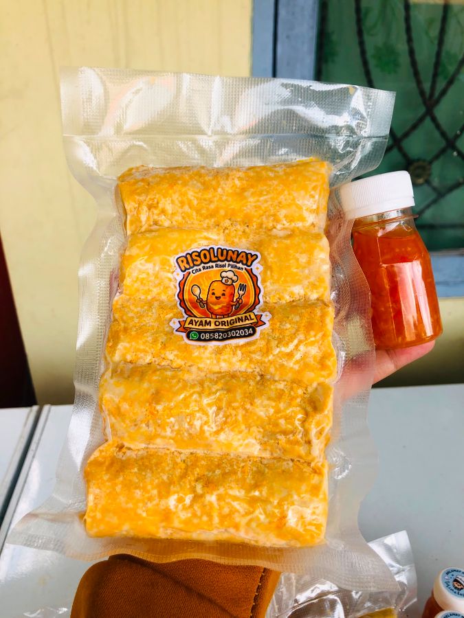Risol isi Ayam unay + Saus Sambal 1 BTL