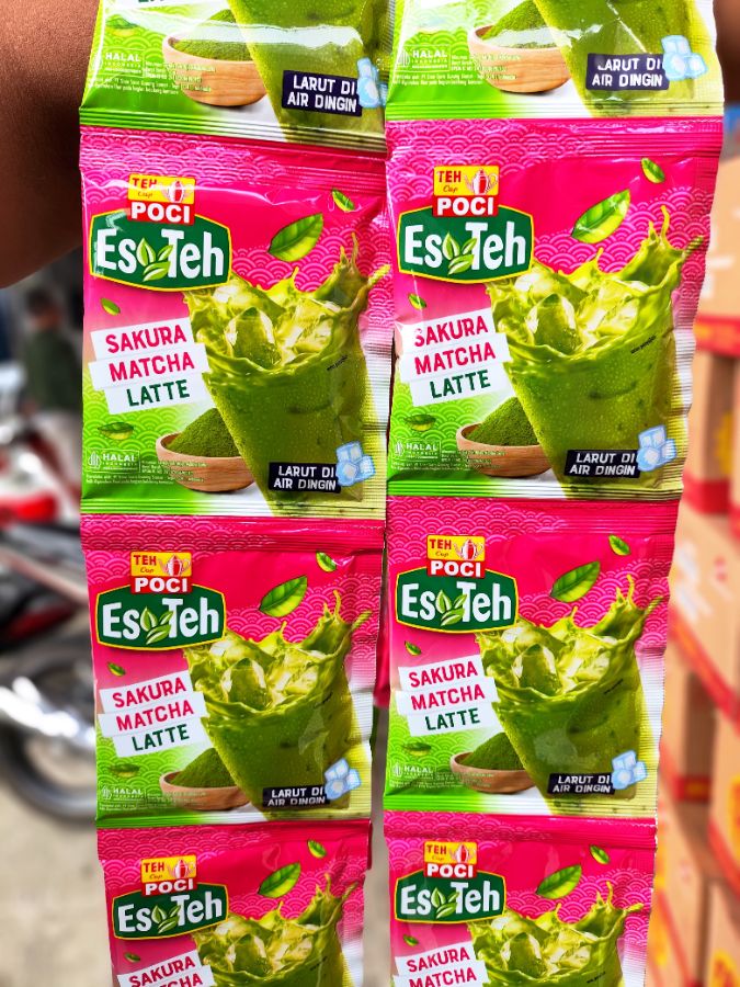 Es Teh matcha latte