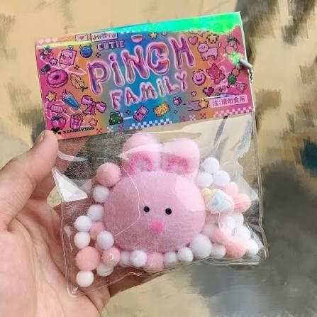 Squishy pinch 