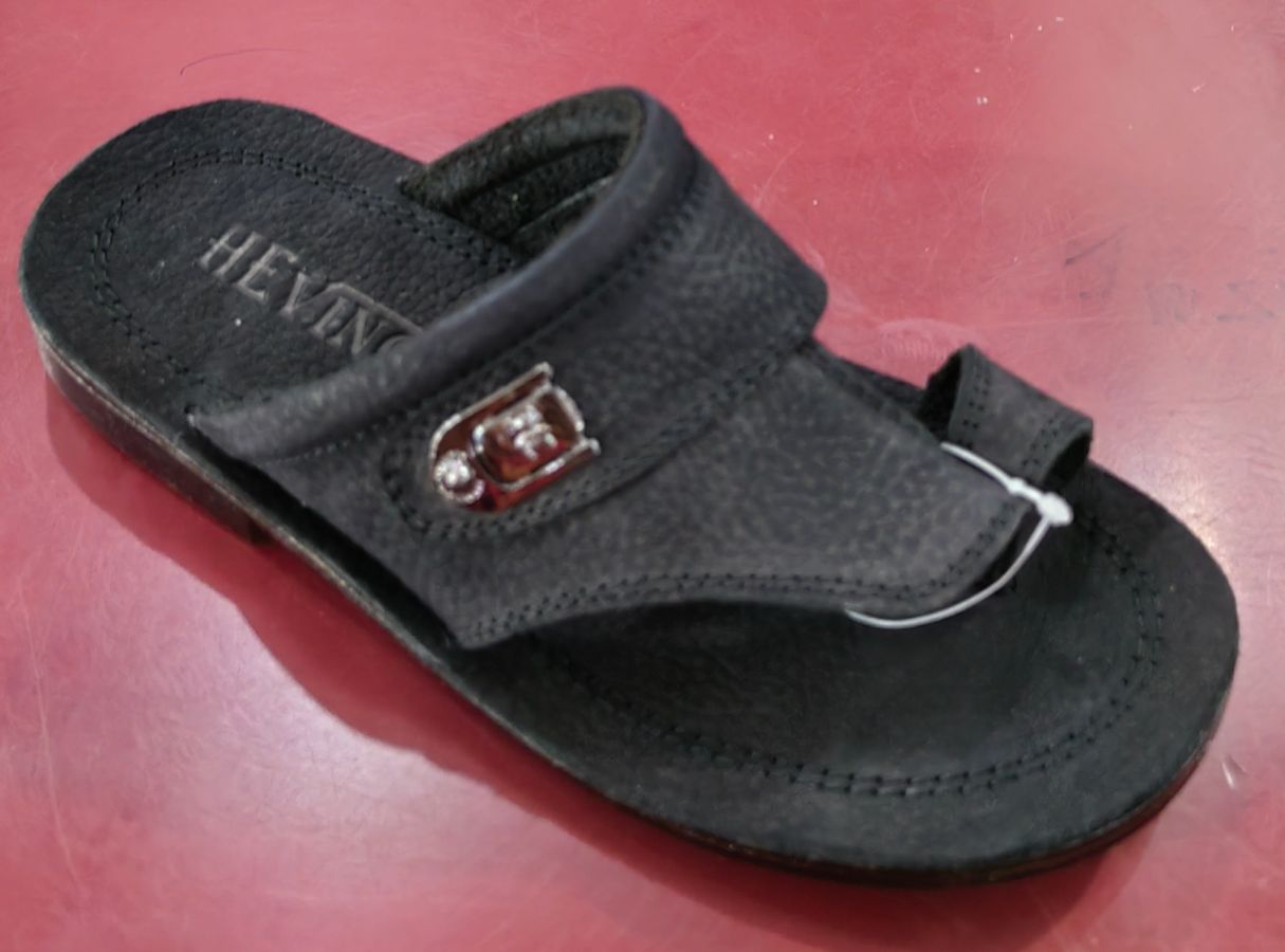 Hevinox AB 892 Hitam 