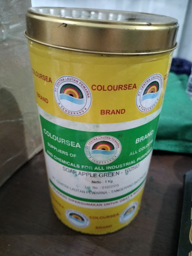 Pewarna warna hijau