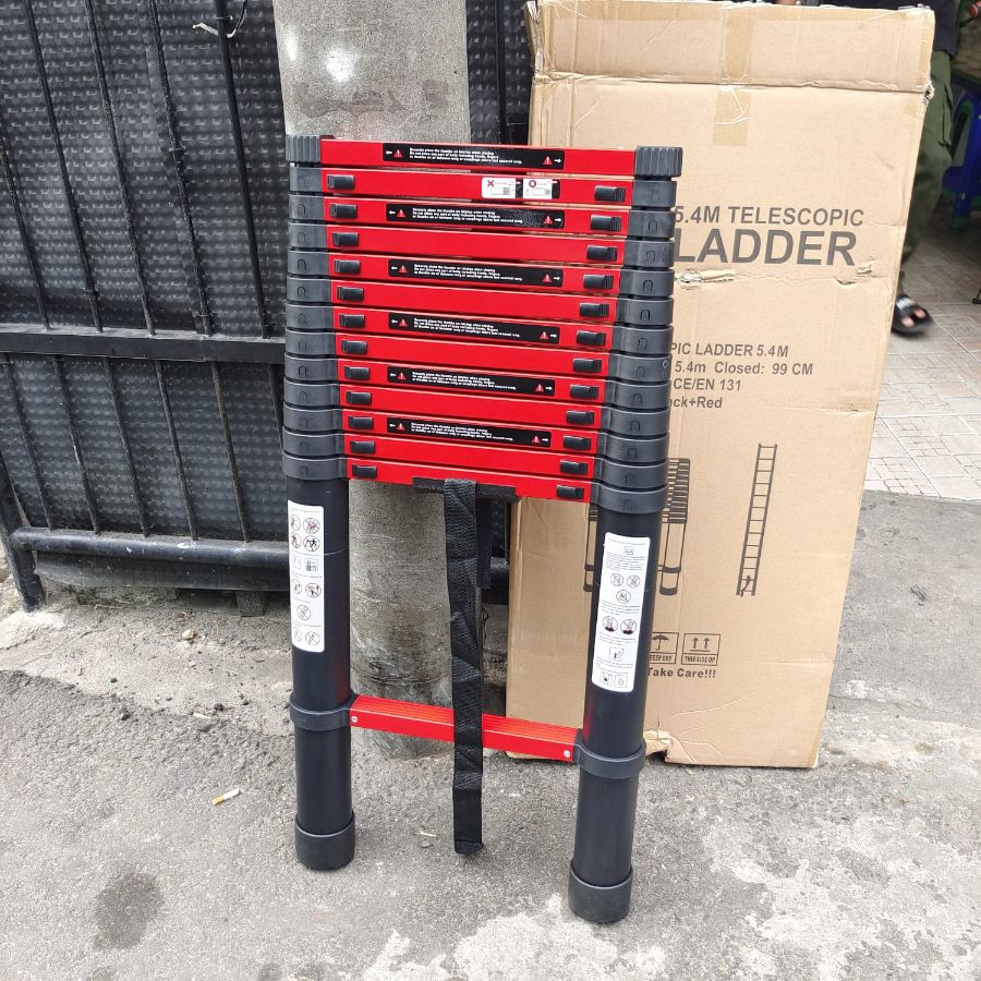 ATC Tangga Teleskopik 4.4M Merah