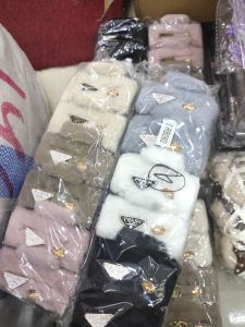 Jedai bulu kotak isi 6