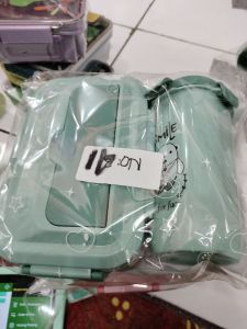 Tempat makan set