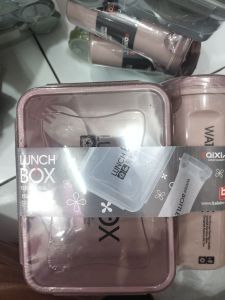 Set lunch box 