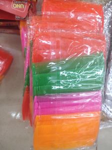 Sisir kutu 