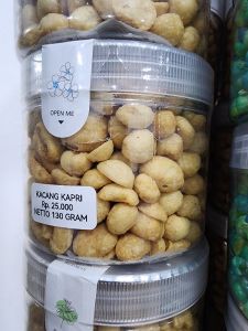 KACANG KAPRI TOPLES KECIL
