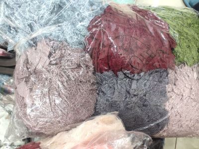 Ikat rambut brukat isi 12