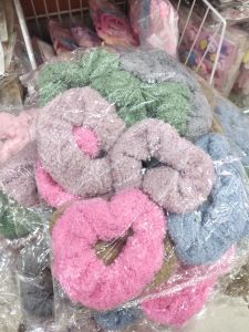 Ikat rambut isi 12