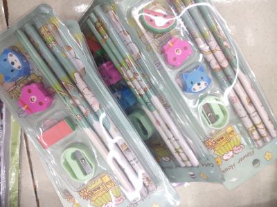 Set pensil 
