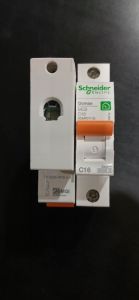 Mcb schneider 16a 