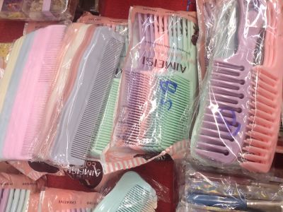 Sisir isi 12 