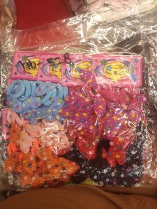 Ikat rambut pita kecil