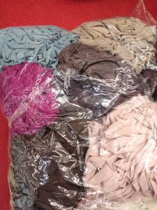 Ikat rambut isi 12 