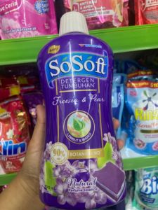 SOSOFT BOTOL UNGU 700ML