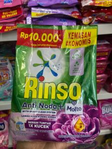 RINSO ANTI NODA+MOLTO PERFUME ESSENCE 380GR