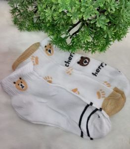 Kaos kaki 